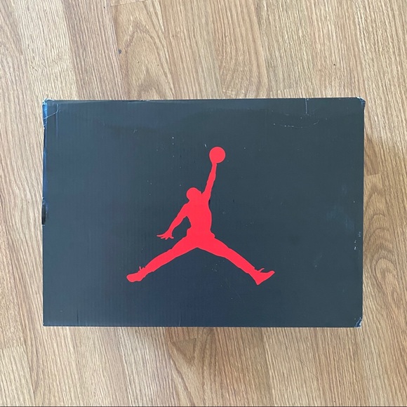 Air Jordan 5 Retro “Fire Red” - Picture 4 of 4